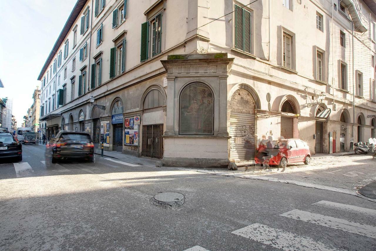 Windows On Firenze Eksteriør billede